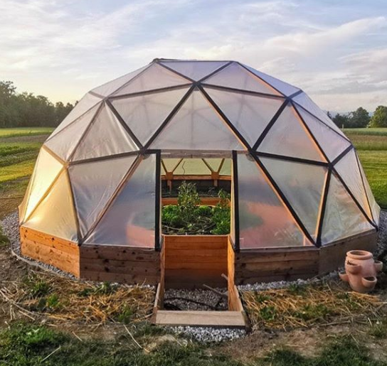 buildwithhubs's tweet photo. This weeks #domedone is this lovely 3/8 3v greenhouse from Janez in Slovenia. It looks really well planned and made, with the watering system built in. He's also braced the back of the hubs with disks of ply. The produce definitely looks like it's enjoying being in the dome! https://t.co/DUkLaiDeXl