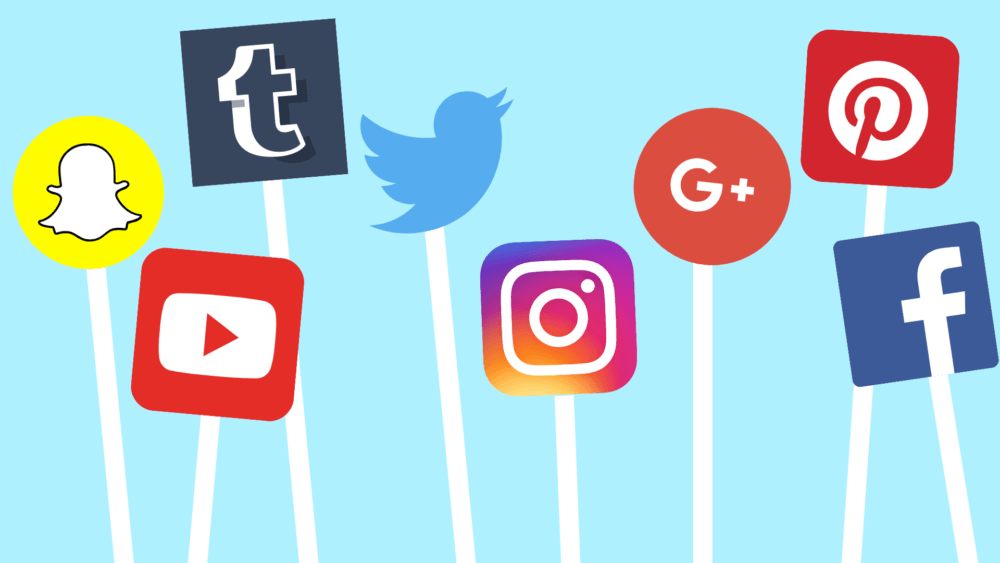 AVA_Computing's tweet image. Future&apos;s Friday

Job role: Social media manager
Salary Money 💸: £23,000 - £75,000
Tasks include  : updating social media sites, 
writing blogs, articles &amp;amp; posts and responding to social media posts &amp;amp; developing discussions

nationalcareers.service.gov.uk/job-profiles/s…

#AxeAcademy #ComputingCareers