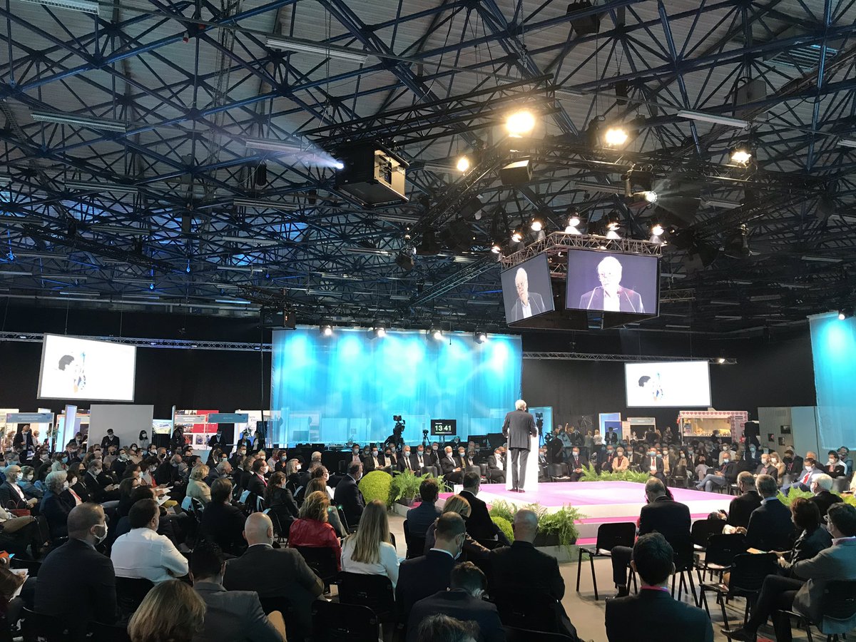 Comme chaque année @Odyssee_Entr est toujours aussi inspirant. Témoignages passionnants organisés par le <a href="/medeflyonrhone/">MEDEF Lyon-Rhône</a>