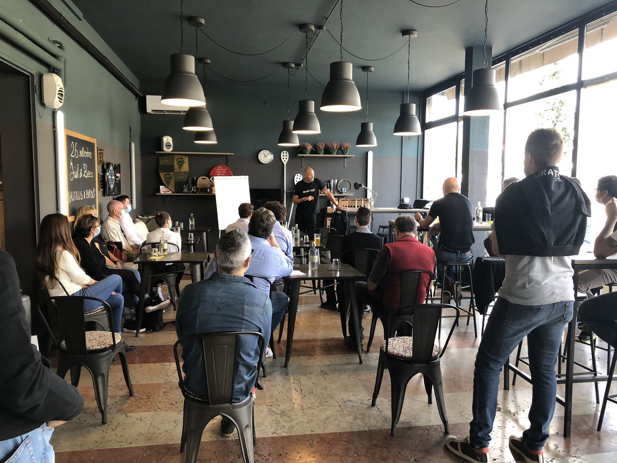 kiratech's tweet photo. Dopo mesi e mesi di #smartworking finalmente rieccoci tutti insieme (ovviamente con tutte le accortezze del caso)!
#kirateam #kickoff2020 #TogetherStronger #wedevopsit #wecloudit #wesecureit https://t.co/yClxrTr070