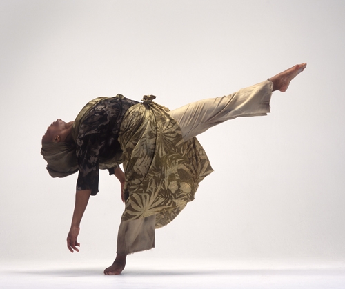 Wednesday Wisdom!

"All writers, musicians, artists, choreographers/dancers, work with the stuff of their experiences. It's the translation of it, the conversation of it, the shaping of it that makes for the drama." -Toni Bambara 

What is creating like for you? 
#WednesdayWisdom