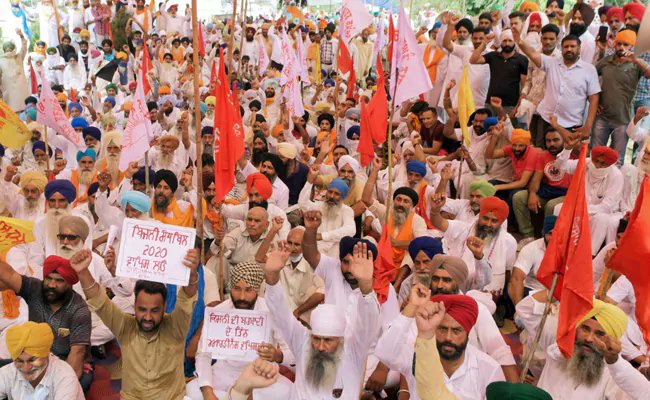 ndtv's tweet photo. 100 Farmer Unions Part Of Massive Protest Against New Bills https://t.co/Ia0Jm3aehU

#FarmerProtest https://t.co/DJLNhcKdo6