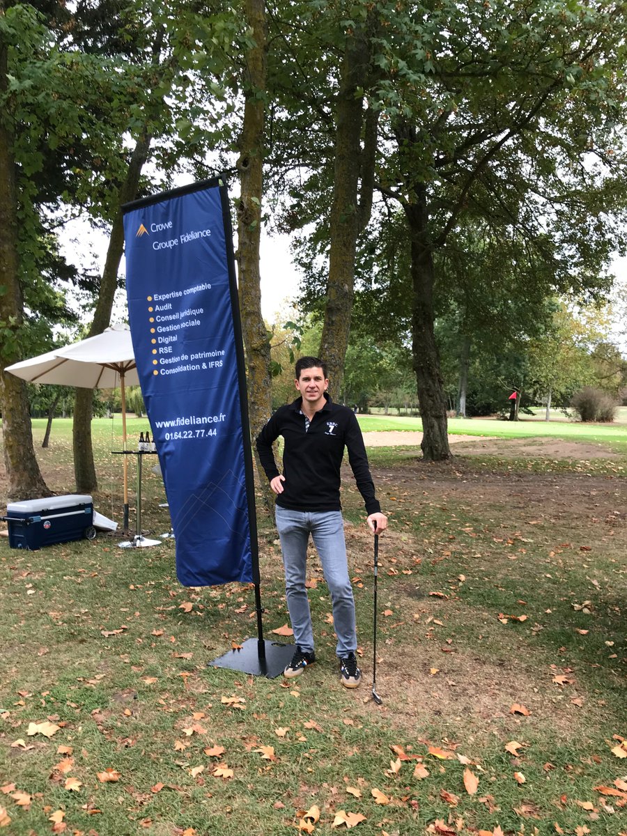 @Fideliance présent au Trophée Golf organisé par ESF ! Présidée par Arnaud Audo, associé de @Fideliance, l'association organise de nombreuses rencontres pour les #entrepreneurs ▶️ : https://t.co/Hcjl6JPeDE https://t.co/QnFLQNcXIK
