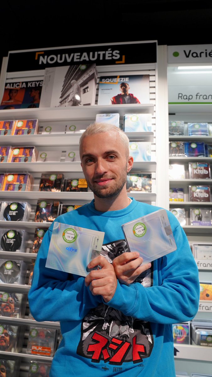 xSqueeZie's tweet photo. ÇA Y EST, IL EST VÔTRE !

Mon 1er album #Oxyz est disponible partout en magasin et streaming 🔥

👉🏻 https://t.co/NAjh8aTkBk 👈🏻

J’y ai mis tout mon cœur et mon honnêteté, j’espère sincèrement qu’il vous plaira 💛 https://t.co/pl9OFW140n