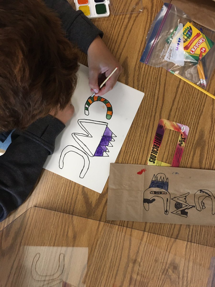 gove_rebecca's tweet image. 7th grader working on sketchbook covers #hcslearns #cvsdstrong #cvsd