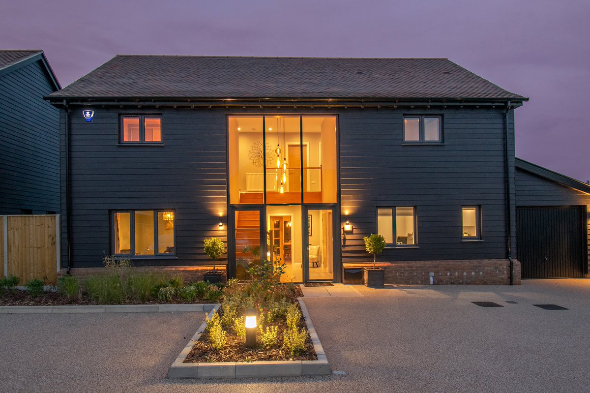 JarvisHomes's tweet photo. Some amazing externals of our #Offley #NewHomes #newhomesales #rural #rurallife development and the subliminal effects of light! https://t.co/VfzY3RGwA5