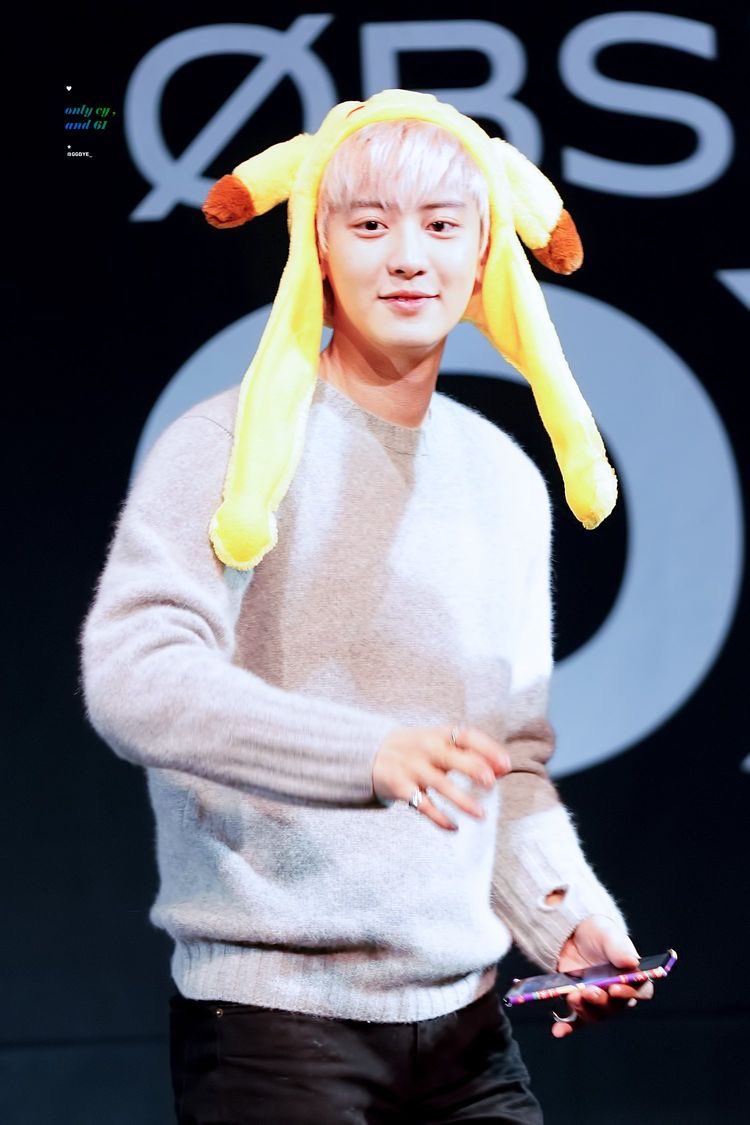 pcysgallery's tweet photo. he’s just a baby 🥺 https://t.co/vN8AG4MpJL