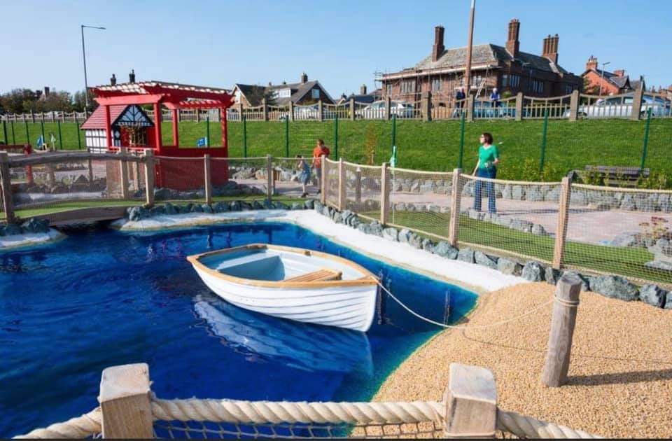 SportFylde's tweet photo. Adventure Golf comes to Fylde. 

Fairhaven Lake have a new attraction in the form of a brand new adventure golf facility https://t.co/IVeNPRvYvR