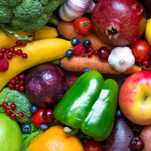 MacularSociety's tweet photo. What should you be eating for good eye health? A healthy diet is an important part of looking
after your eyes. #NationalEyeHealthWeek #EyeWeek #LoveYourEyes https://t.co/Saix6t6z93 https://t.co/9aMh5UPxib