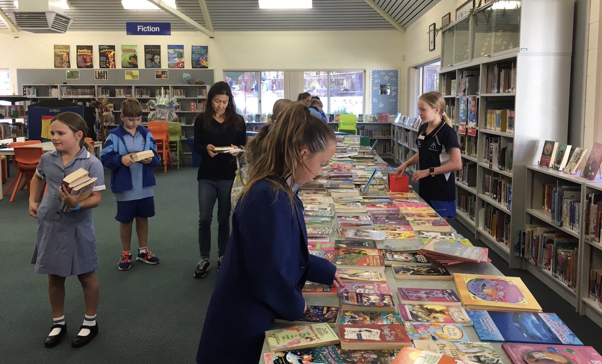 Today we had our Great Book Swap at the Lavalla Library to raise funds for the indigenous Literacy Foundation. A wonderful effort by our students. @NewmanCollegeWA #indigenousliteracyfoundation #readingopensdoors