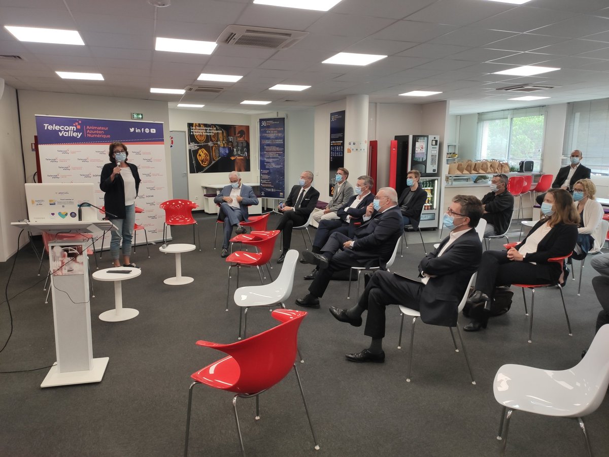 TelecomValley's tweet photo. Après la présentation d' @audiospot @AVENCOD et @Questel_Group place à notre table-ronde sur la situation #economique locale à #sophiaantipolis et la #relance des entreprises à suivre en direct sur Youtube avec @UPE_06 @CCIcotedazur @CASAOfficiel @Sophia50ans et #direcctepaca https://t.co/f5R1F3OUKM