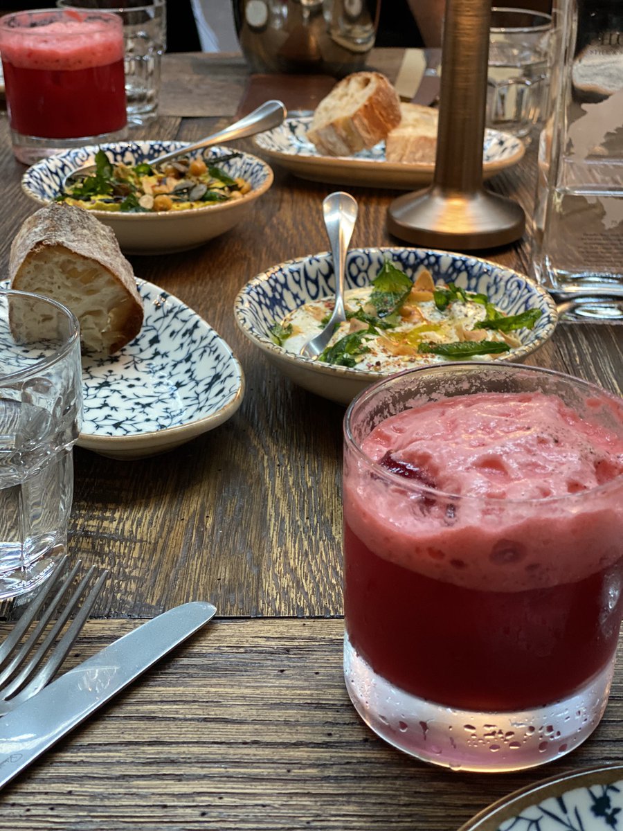 goteborgcom's tweet photo. NEW restaurant Tavolo opened up today in #Gothenburg. Serving Italian/American fusion and the interior design is ⭐️🐴 https://t.co/WydlSObqQX