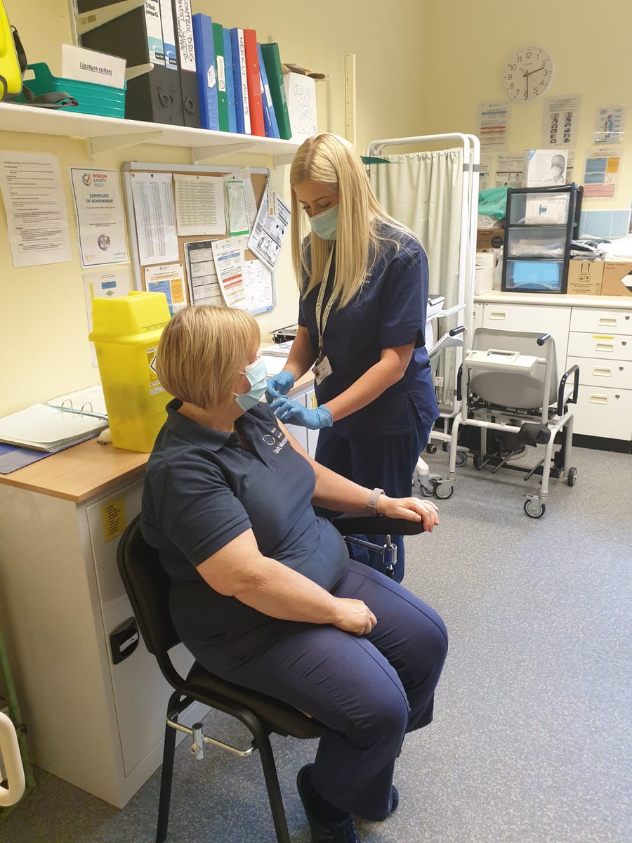 Hafod Y wennol supporting the NHS #beat flu, keeping ourselves, our patients and communities safer #specialistldservices#MHLD_SBUHB Well done Charlotte mohamed