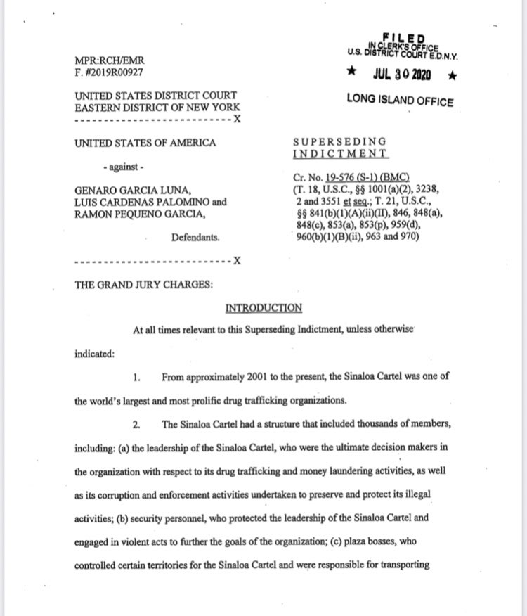 LauraSanchezLey's tweet photo. Se giró orden de aprensión contra Luis Cardenas Palomino, exfuncionario y mano derecha de García Luna. Pero les aseguro que si es detenido no se quedará en México pues documentos de la corte de Nueva York aseguran que recibió sobornos del cártel de Sinaloa. Aquí los documentos 👇🏼 https://t.co/m6TlO1QVvW