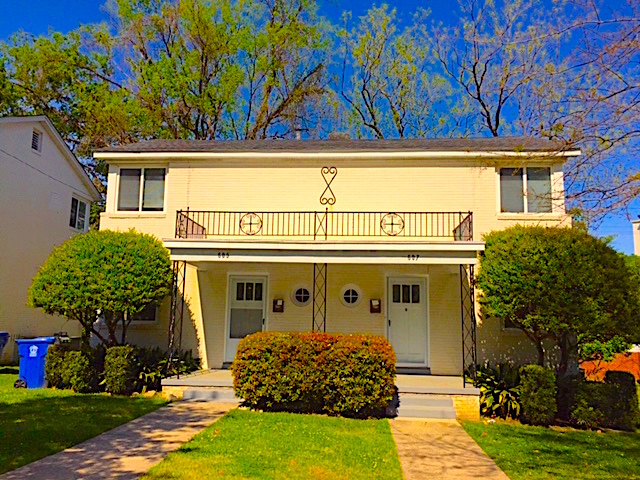 5PointsHousing's tweet photo. *Saluda Avenue 4 Bed/2 Bath
*$3050
*100 Yards to 5 Points
*Available July 2021
https://t.co/jhTYs075Oh https://t.co/eATMoZPQCi