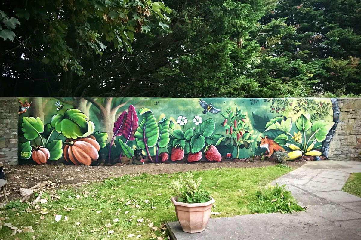 This week a beautiful, nature-inspired mural was created at our Tramways home in Brislington. 🎨

Residents came up with ideas for some features of the mural, including a fox, vegetables and house cat Jet. 😻

Thanks to <a href="/gagegraphics/">Gage Graphics</a> for this wonderful work of art! 👍
