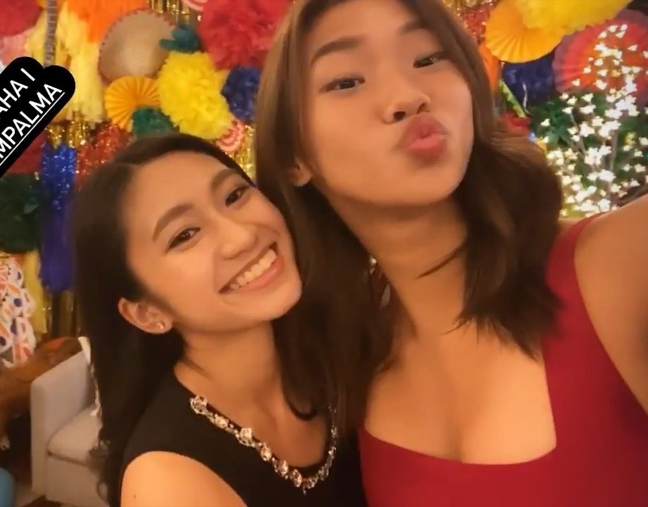 _jayceeell's tweet photo. AAAAA THESE TWO DESERVE SO MUCH LOVE 🥺❤ #PiYin https://t.co/7MUXOnOk7k