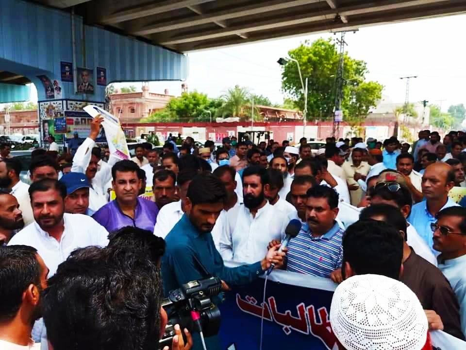 pea_punjab's tweet photo. we want our right of Pay &amp; Service Protection for it we will use our all resources and cross all bearers insallah. https://t.co/wqS24Tcely