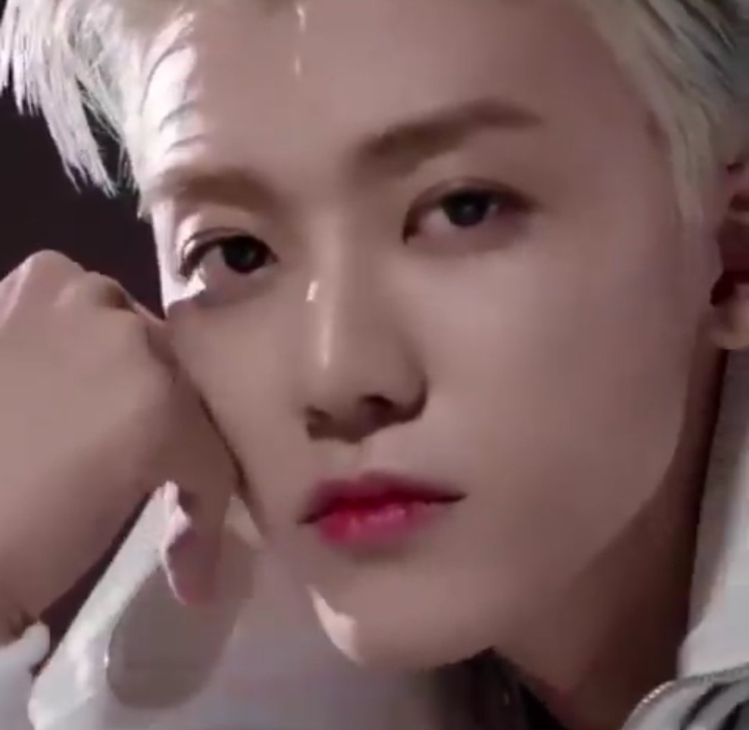 ทำเอาคิดถึงโฆษณานั้นอีกแล้ว คนมันหน้าสวย