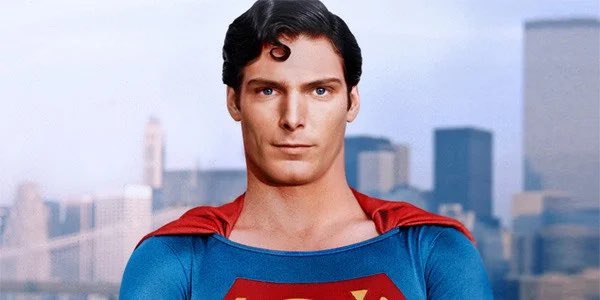 Happy birthday to the late christopher reeve who was an amazing Superman and just an amazing man in real life too! 