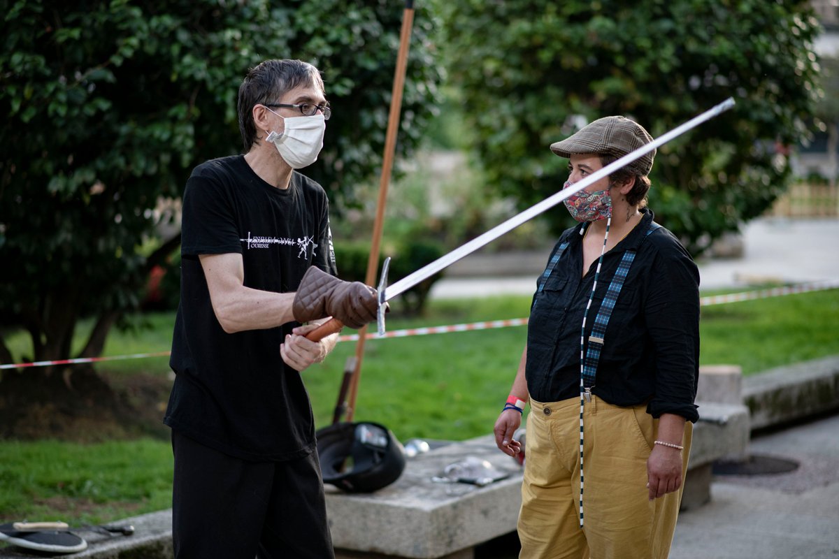 BelaAuria's tweet photo. A boa xente da Asociación Ourensá de Esgrima Antiga non falla nunca. #ABelaAuria acolleu de novo un obradoiro desta histórica disciplina marcial. Grazas #AOUREA.⚔️
📷 Xesús Fariñas
#CelebremosNÓS #CulturaSegura #ACulturaSegue https://t.co/JCEOmqqTKO