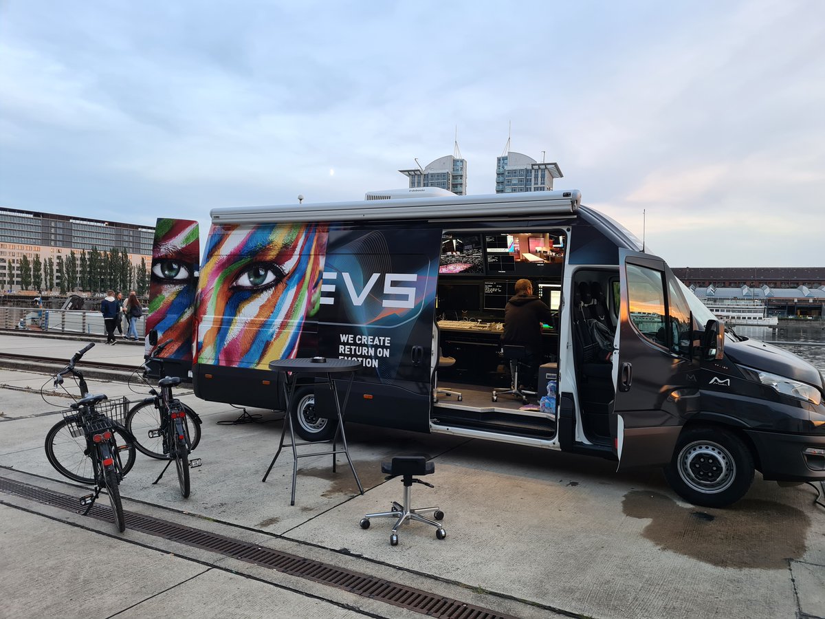 EVSEquipment's tweet image. Our demo van has arrived in Berlin! Come check it out, it looks even better inside. Not in Berlin? Then simply fill in the following request form and we’ll do our best to come to you to give you a personal demo of our latest technology. 

bit.ly/3mTGIfx