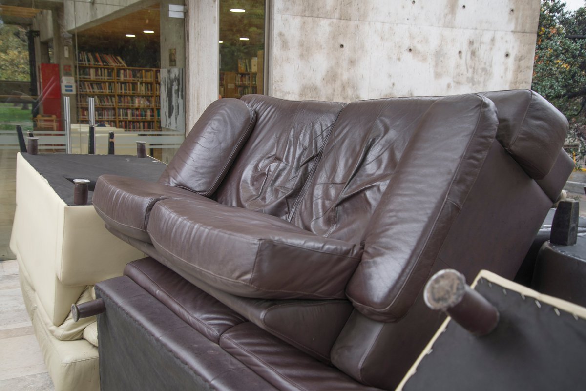 evelynmatthei's tweet photo. @waldocarrasco @BiblioProvi Mire usted que trabajó acá con @josefaerrazuriz en Bibliotecas, tenía a trabajadores sin baño, un derecho básico para ellos. No me va a hablar usted de derechos laborales, ni de gestión, porque entregó las bibliotecas en condiciones vergonzosas. https://t.co/eO5qGIEyHL