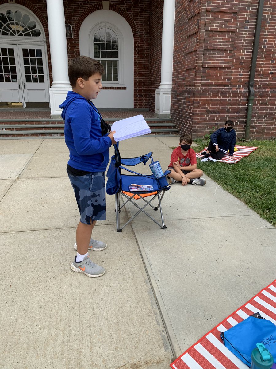 DebNovick's tweet image. Writers’ Workshop outdoor version with our outdoor learning bags. Telling our stories from the inside out!#livinglikewriters