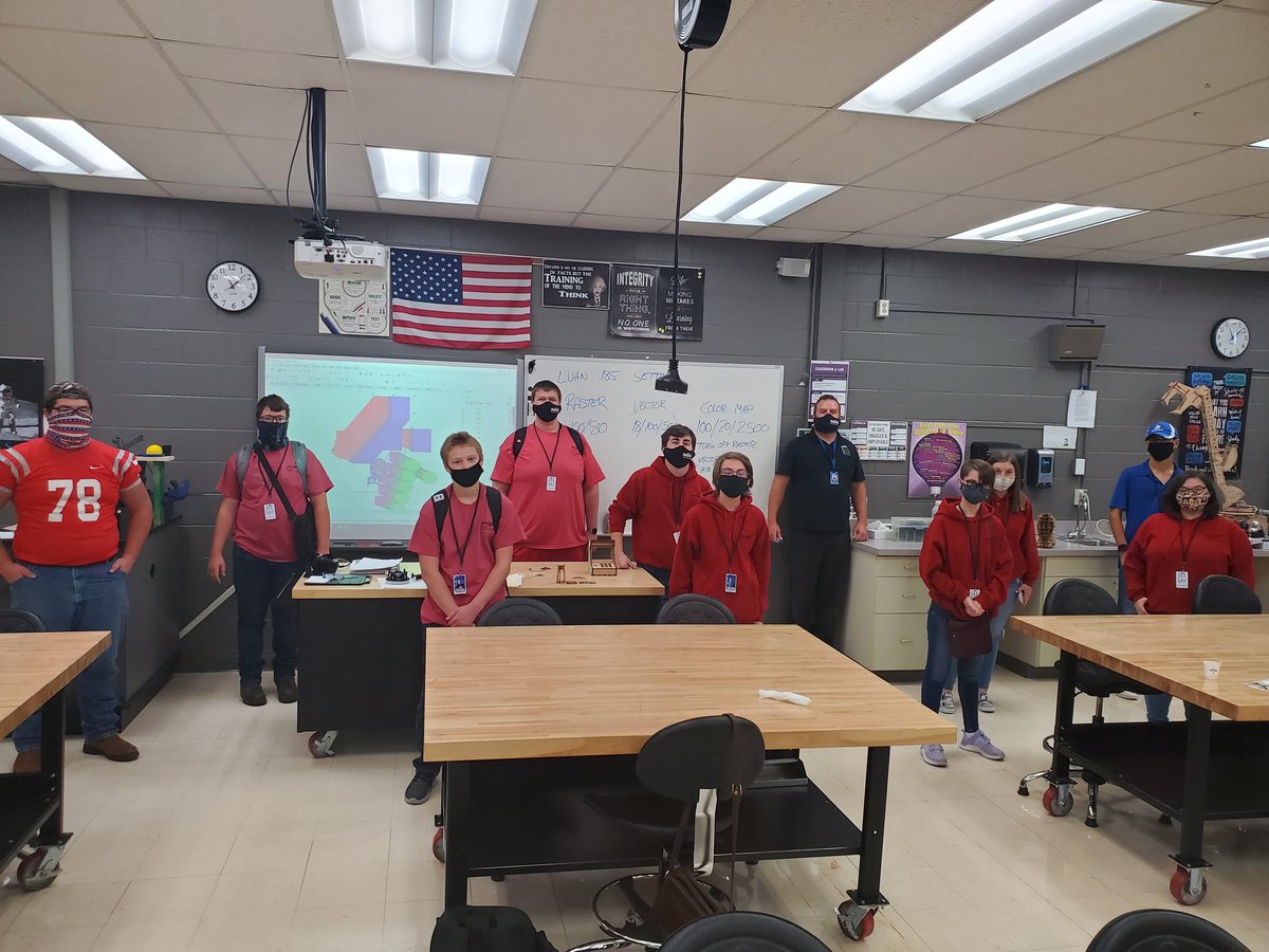 EHOVEstem's tweet photo. Stem class of 2020 - 2021
#EHOVEvips #EHOVEstem https://t.co/6njBoUiyXJ