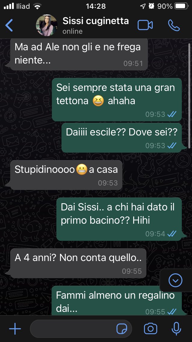 CuckoldBullx's tweet photo. Quando la Cuginetta è maialina... #cuginatroia #memeporno #memehot https://t.co/Yy6JBmeotz