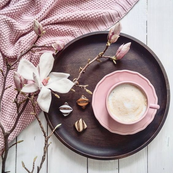 nildaglez21's tweet photo. #FelizViernesATodos
#FelízFinde
Buenos días a tod@s un felíz ViErNeS y excelente #FindeFamiliar
Con #CafeEnMano☕
#CuidarteEsCuidarnos 😷
"Cada día es una nueva Oportunidad
AGRADECE!!!🤍 https://t.co/RCaLHoK1HQ