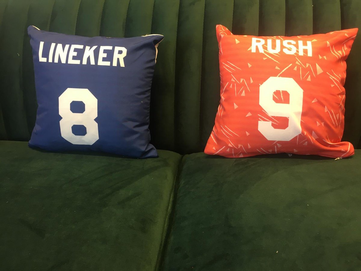 Checking out some of the interior for the new <a href="/sedulo_group/">Sedulo</a> #Liverpool office! 

Who would you want upfront out of these two legends? 🔵🔴

Vote below👇