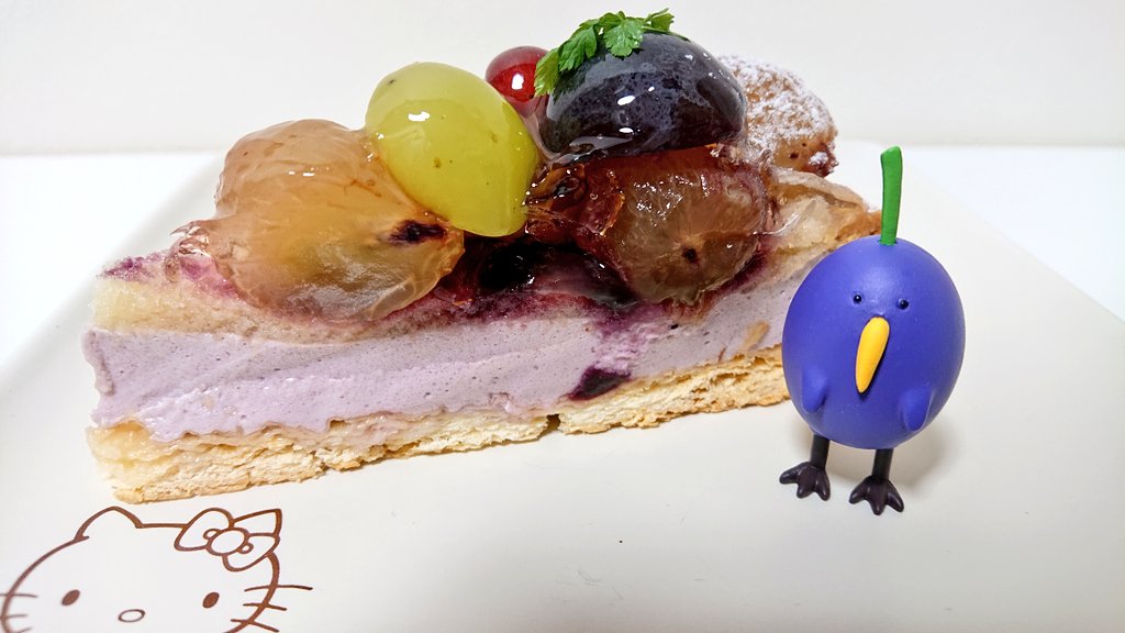 フルーツケーキファクトリー