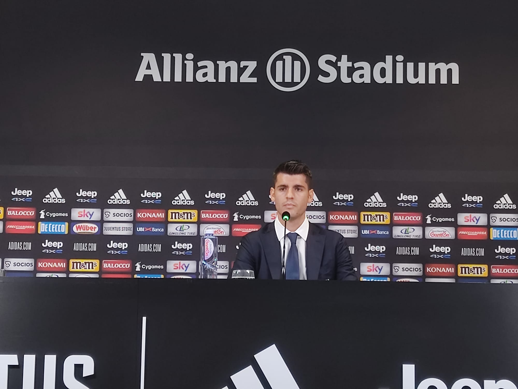 Morata, en su presentación con la Juventus (Foto: JFC).