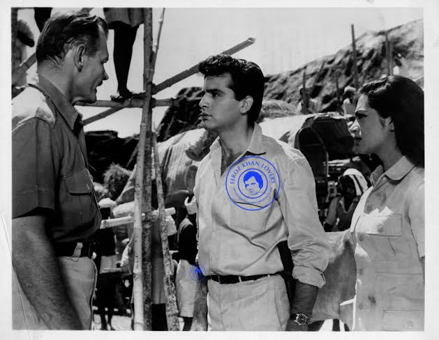 CinemaRareIN's tweet photo. Remembering #FerozKhan on his birth anniversary.
Stills from the Hollywood production #TarzanGoesToIndia (1962) by #JohnGuillermin, feat. #JackMahoney #LeoGordon #MarkDana with #FerozKhan @Simi_Garewal #Murad and #JagdishRaj.
@MGM_Studios @WBHomeEnt https://t.co/YdXhmWY4uA