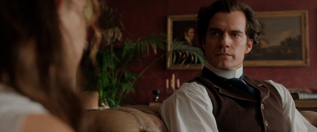 netflix's tweet photo. Was Henry Cavill born in the wrong century? 

I mean ... this just looks right https://t.co/fAbJZyL87v