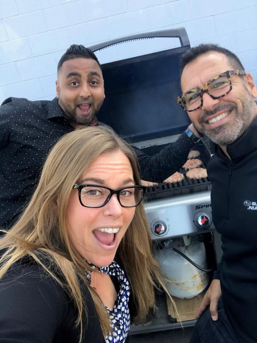 SubaruofNiag's tweet photo. What's the best way to kick off a weekend? A BBQ lunch with your favourite coworkers.

Thank you to our grill masters, Alex and Shamil, for making this happen! 🍔🔥 https://t.co/HJDsLTu7vR