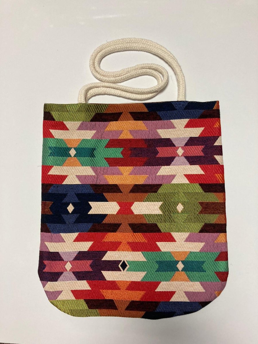 DesignAkasia's tweet photo. Latest addition to my#etsyshop :Tapestry Rug Design Shoulder Bags #etsy #tapestry #gobelin #tapestrybag #fabricshoulderbag #southwestern #rugdesign #handbags #kilimdesign #turkishkilim #totebag #shoulderbags #rugdesigntotebag #gifts #giftforher #fabrichandbag @etsy https://t.co/PJXFqF5qKY