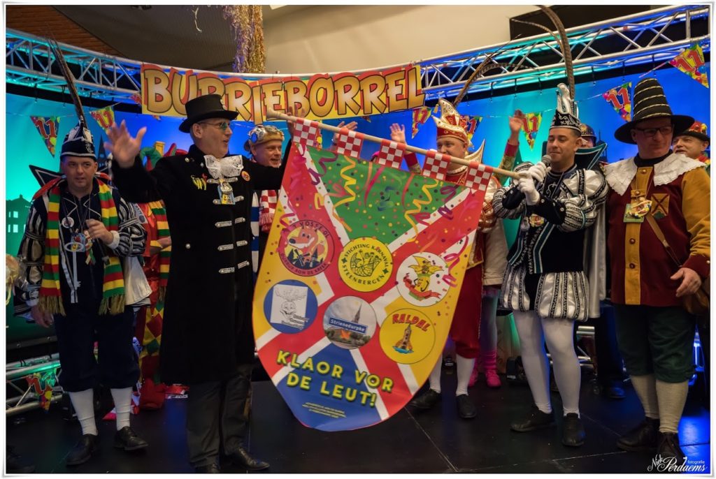 Nuuwke (Programma carnaval 2021 van de gèèfste plekskes aon de Brabantse Wal in de steigers) kek op Stichting Karnaval Steenbergen - sks-steenbergen.nl/?p=3052