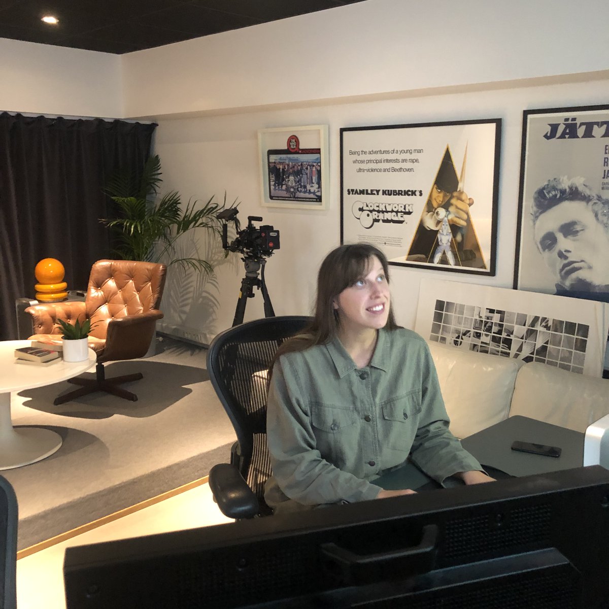 Today the edit suite is also a podcast studio in the making☀️#tahandomdig #projektpågång #purposedriven