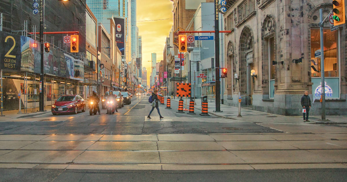 blogTO's tweet image. A huge portion of Yonge Street in Toronto will be shut down this weekend bit.ly/33TTlym #Toronto #ActiveTO