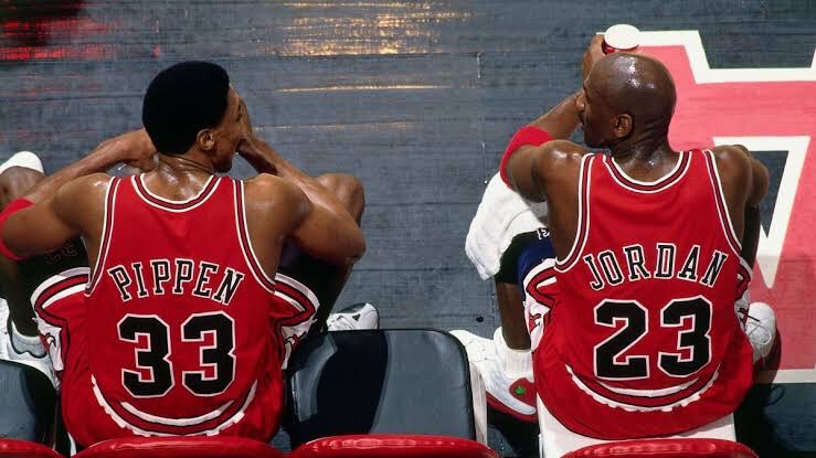 Happy birthday to the man himself  Scottie Pippen 33. I love this game 