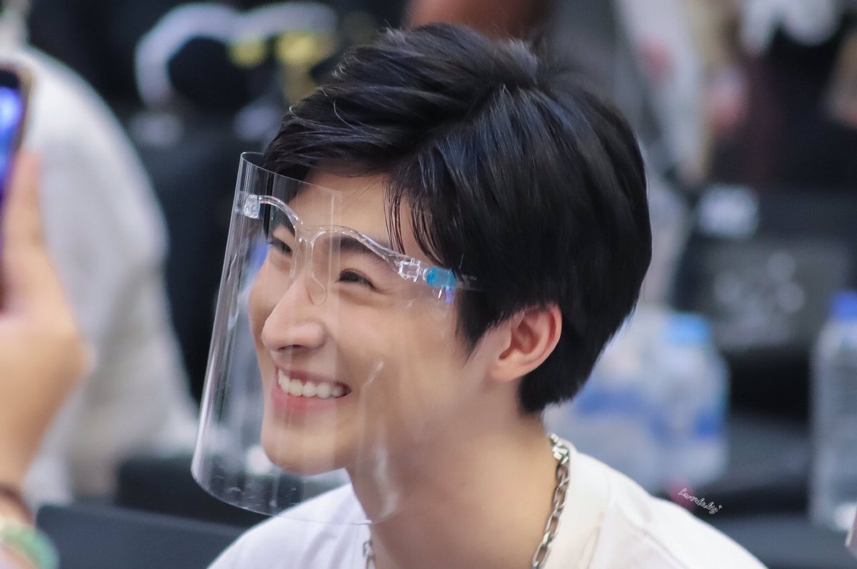 lavenderkiz's tweet photo. ระฆังดังเพราะคนตี น่ารักดี มีแฟนยัง
@bluepongtiwat_ 
#Bluepongtiwat 
#MintMagTH https://t.co/qiZqP0u1t4