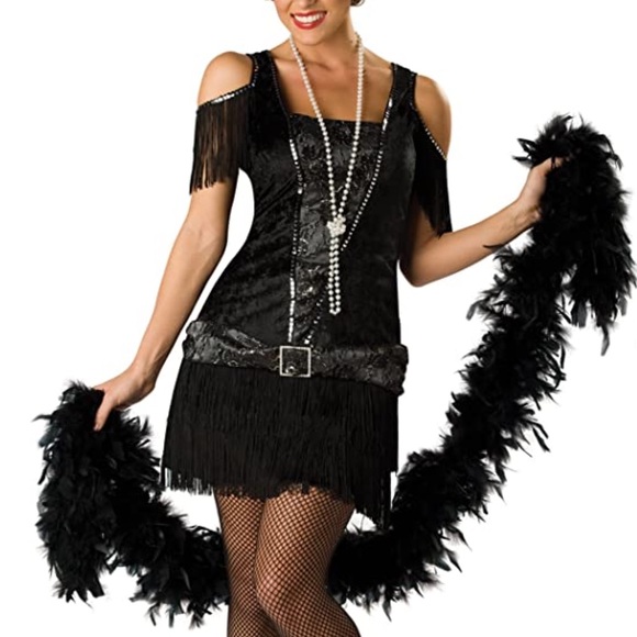 TweeterPSexton's tweet image. So good I had to share! Check out all the items I'm loving on @Poshmarkapp #poshmark #fashion #style #shopmycloset #ninewest #incharactercostumes #tenthirtyone: posh.mk/Z7TXUEgq49