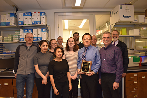 SequenWang's tweet photo. Latest newsletter from Northwestern University NUSeq (Genomics) Facility. Thanks to our users and supporters!
https://t.co/Po7YCp2S4l https://t.co/bTePQXBXVl