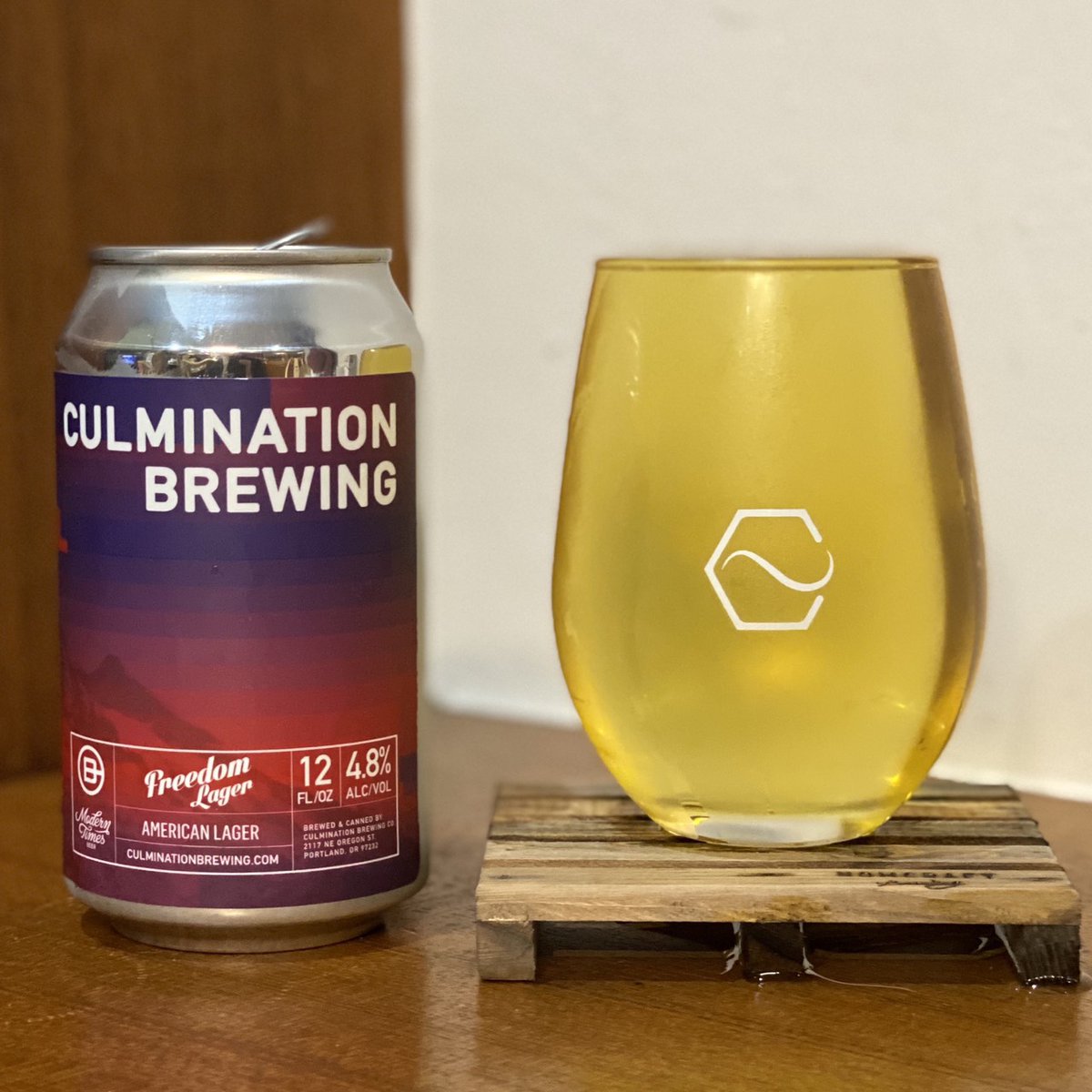 #craftbeer
#CulminationBrewing x #MODERNTIMESBEER
#AmericanLightLager
#FREEDOMLAGER