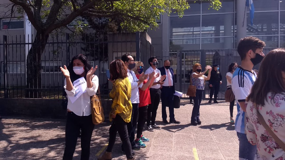 YoCasto's tweet photo. Bocinazo en Ciudad Judicial

@abogadosdesalta
@fmcapitalsalta
@nicolas_zenteno

#Salta https://t.co/1i6UoeZTUM