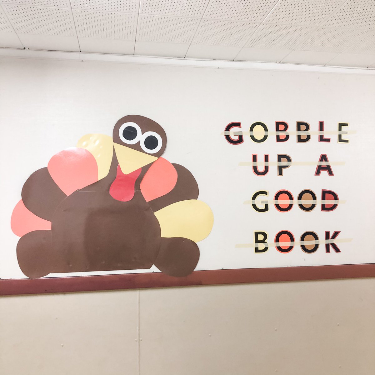 My favourite #teacherhack is using tape to hold up letters on my bulletin board before I staple them on. It makes it way easier to make different displays! It may be a bit early for this display, but the PDday is perfect for setting displays up! <a href="/RegPublicSchool/">Regina Public Schools</a> @imperial_school