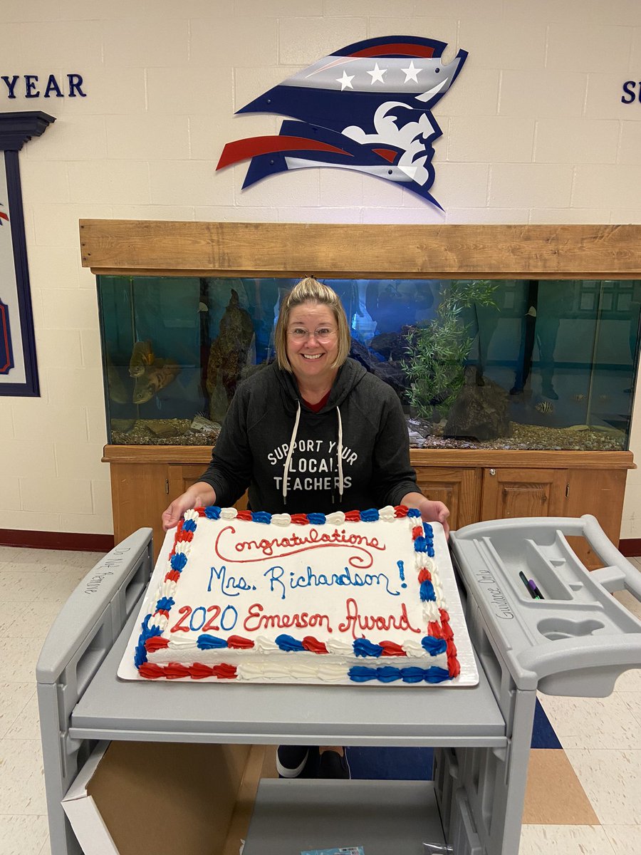 Suzanne Leake tweet media