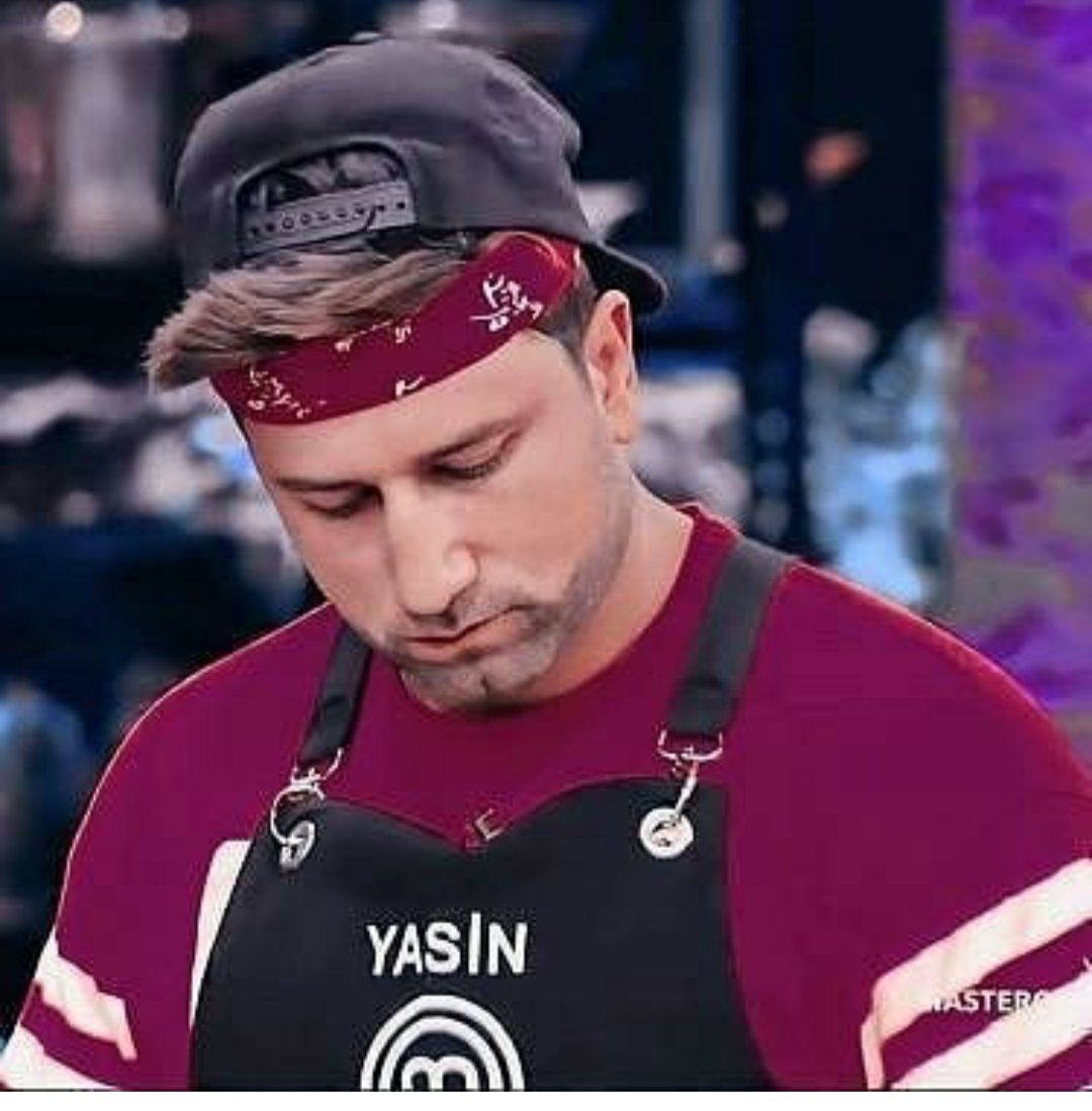 Dünyanın en fakiri de, en zengin adamı da olsa, yine de hiçbir beklenti olmadan destekleyeceğim Çünkü  bu adami 
 guzal kalbini, çabasını ve azmini seviyorum